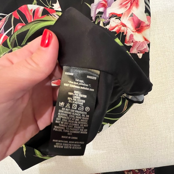 Ted Baker London Black Dress with Pink and White Floral Design - Picture 4 of 5
